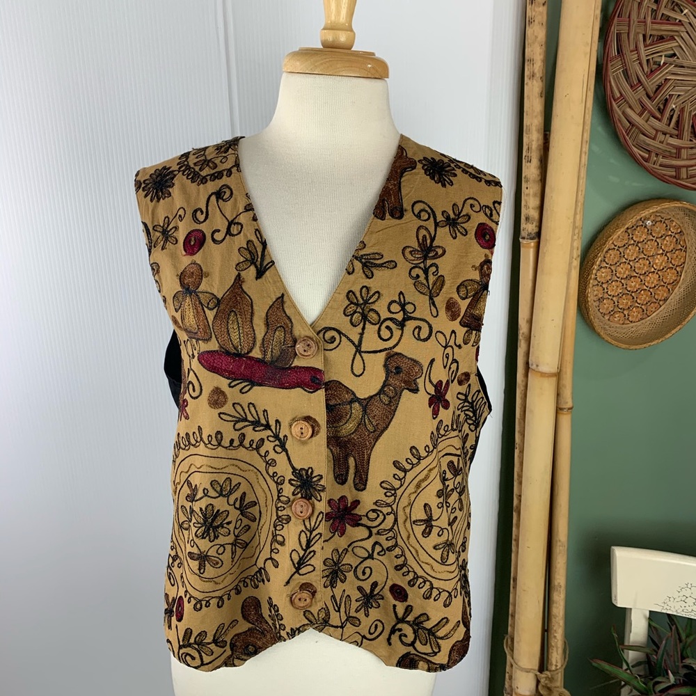 The Limited Vintage Women's Vest Camel Embroidered